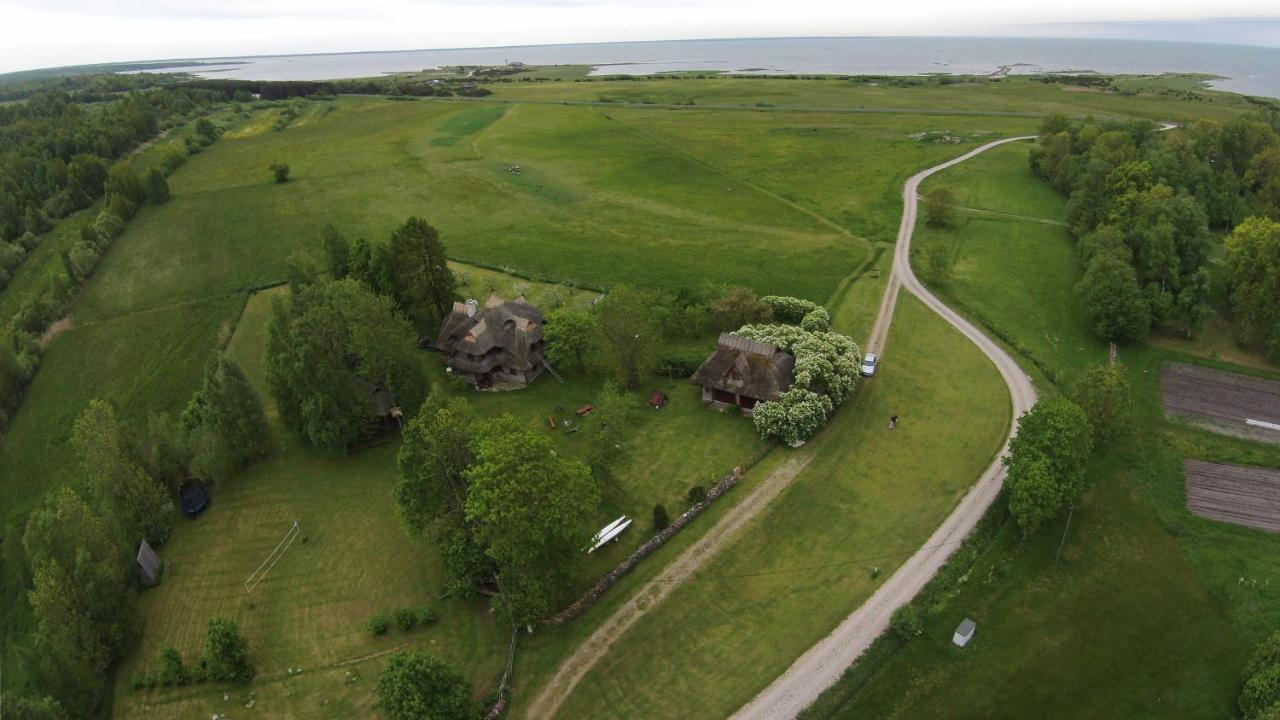 Отель Toomalouka Tourist Farm Экстерьер фото
